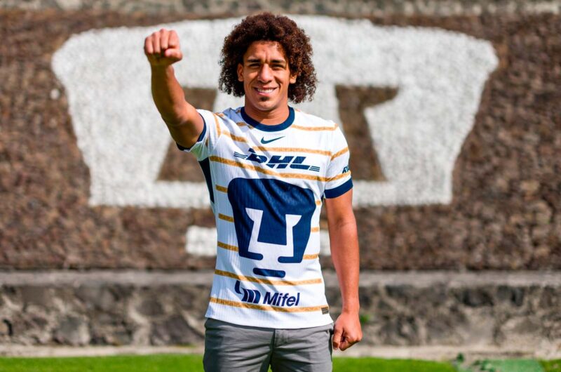 DT de Panamá felicita a Adalberto Carrasquilla por llegar a Pumas