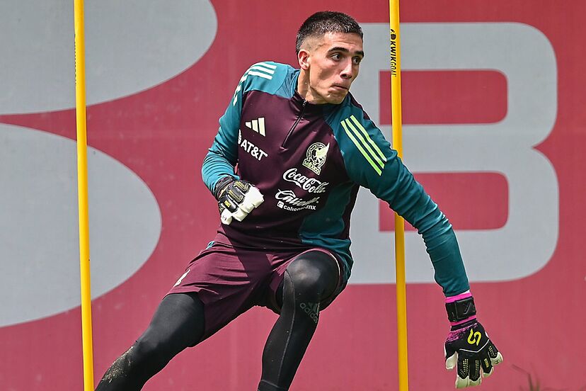 Alex Padilla ya entrenó con Pumas, ¿Cuándo hará su debut en la Liga MX?