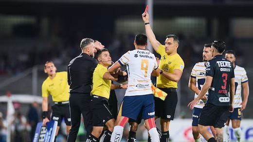 Comisión de arbitraje contesta a Pumas: ¿Podrían ser sancionados por alzar la voz?