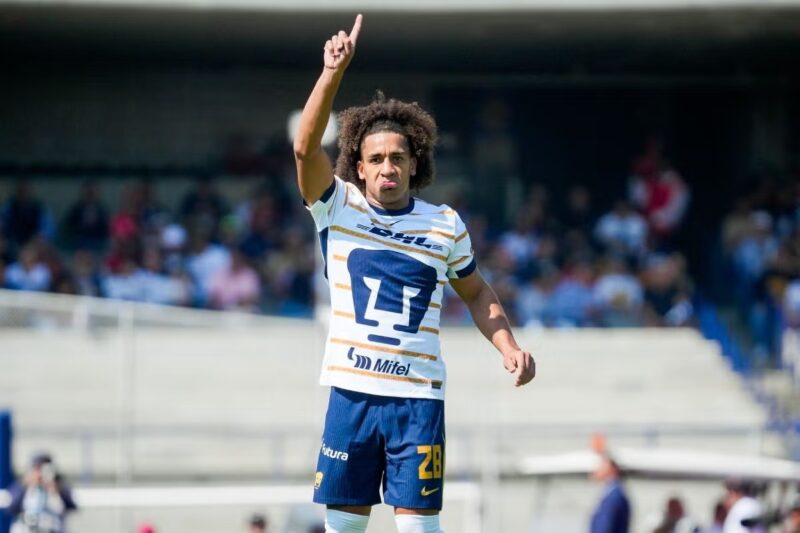 Adalberto Carrasquilla arremete ante el arbitraje: “Dan mala imagen a la liga mexicana”