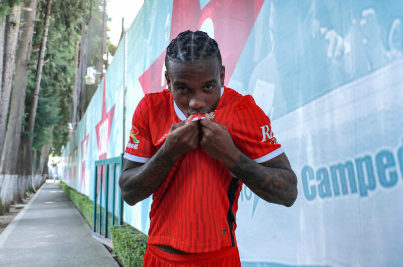 El refuerzo “bomba” fallido de Toluca: ¿Qué va a pasar con Helinho?