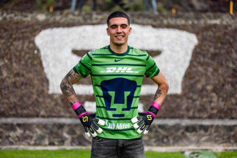 Pumas recibe buenas noticias y tendría por bastante tiempo a Alex Padilla