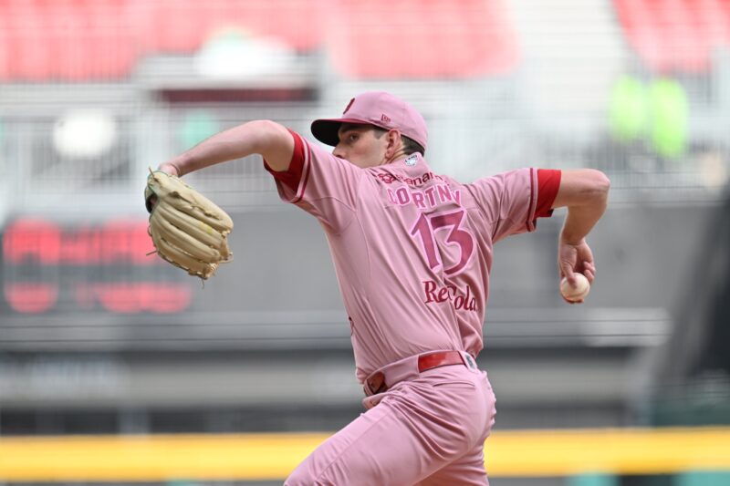 Diablos Rojos del México apalea a Querétaro y se queda con la serie en CDMX