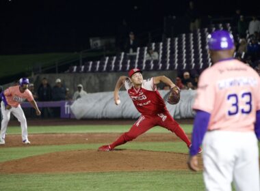 Diablos Rojos del México consiguen dramática victoria en extra innings vs Querétaro