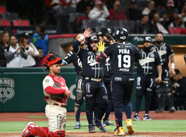 Sultanes de Monterrey empata la serie contra Diablos Rojos del México