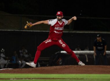 Diablos Rojos del México aseguran serie contra Tigres de Quintana Roo