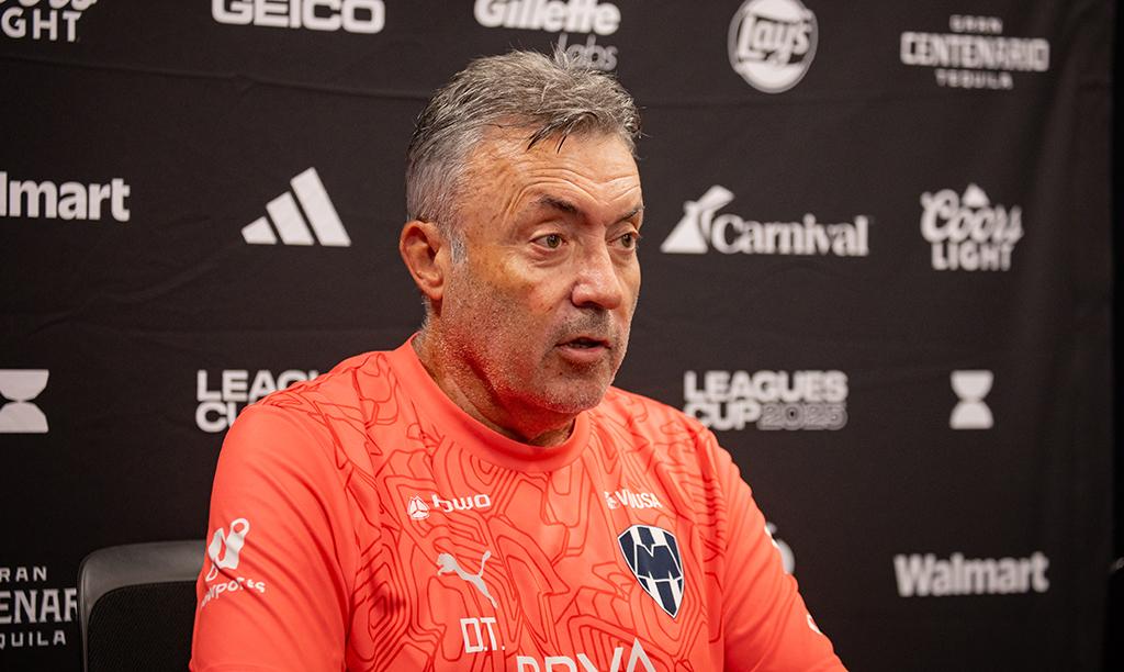 Domenec Torrent reconoce mal momento de Anthony Martial: “No está en su óptimo nivel”