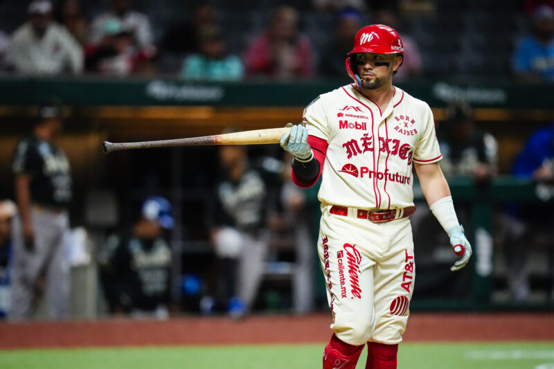 Diablos Rojos del México sufren y aumentan su ventaja en la Serie del Rey 2025