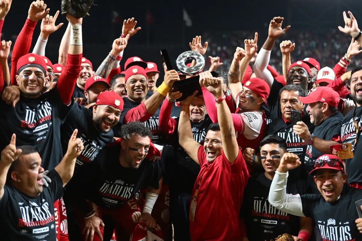 Diablos Rojos del México vencieron a los Piratas de Campeche por pizarra de 7-4 y se proclamaron bicampeones de la Zona Sur en la LMB.