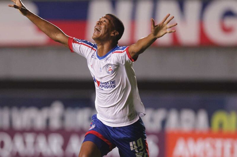 Pumas con últimas dos opciones para reforzar su delantera en el Apertura 2025