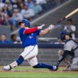Dodgers ganan a Phillies y el mexicano Alex Kirk hace historia contra Yankees