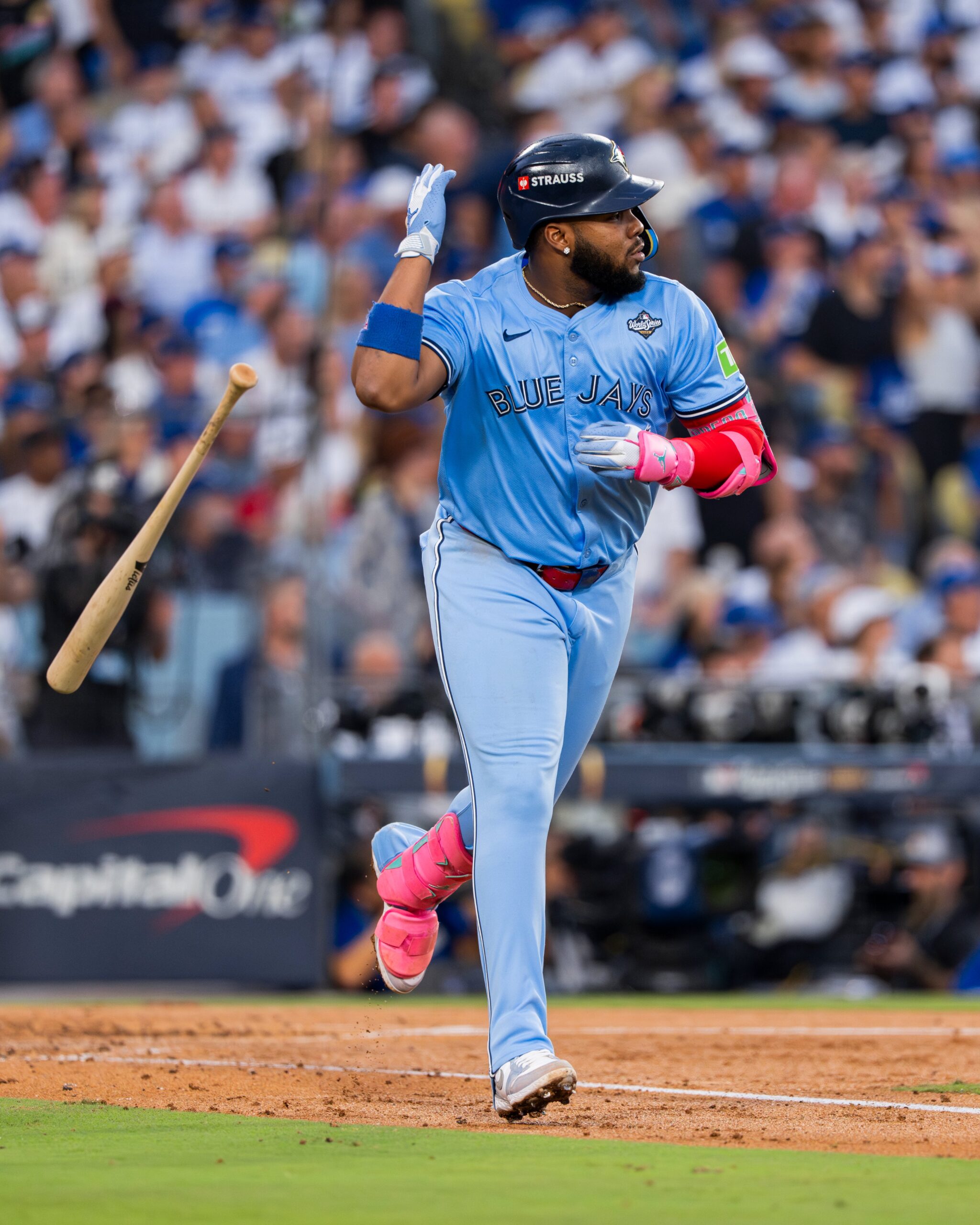¡Se empata la serie! Toronto Blue Jays resiste y gana Juego 4 de la Serie Mundial