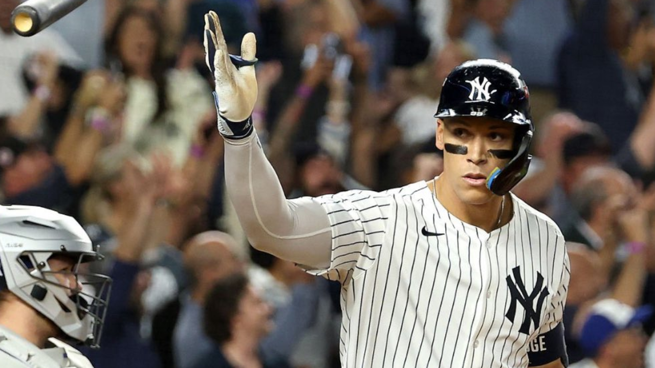 ¡Aaron Judge se vistió de héroe! Yankees siguen con vida en la Serie Divisional