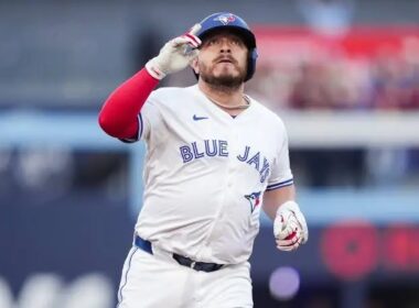 Alejandro Kirk hará historia con México en la Serie Mundial 2025 de MLB