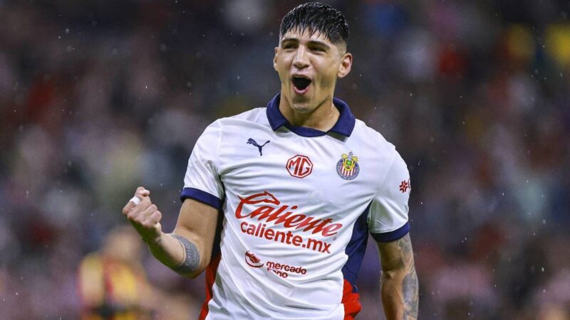 ¿Alan Pulido puede llegar a Pumas? Esto es lo que se sabe