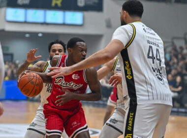 Diablos Rojos Básquetbol siguen con vida en la final de la LNBP