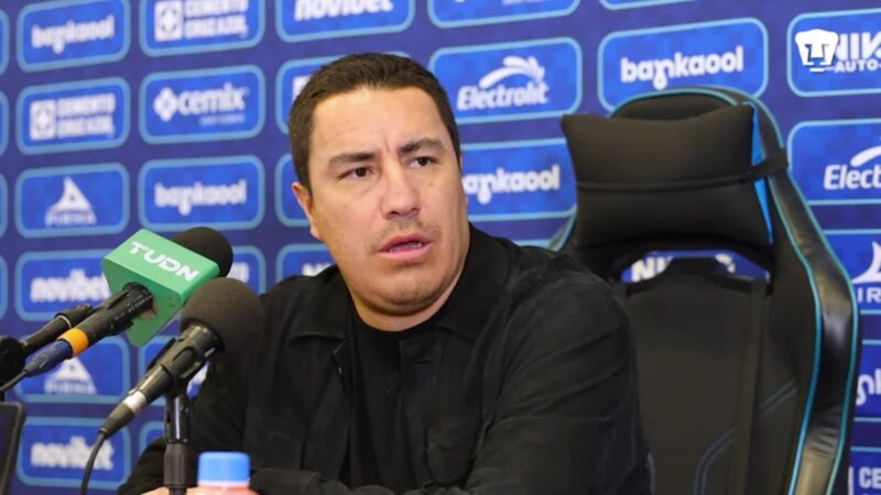 Efraín Juárez habla sobre la posible sanción a Adalberto Carrasquilla: “Es fútbol, que se dejen de joder”