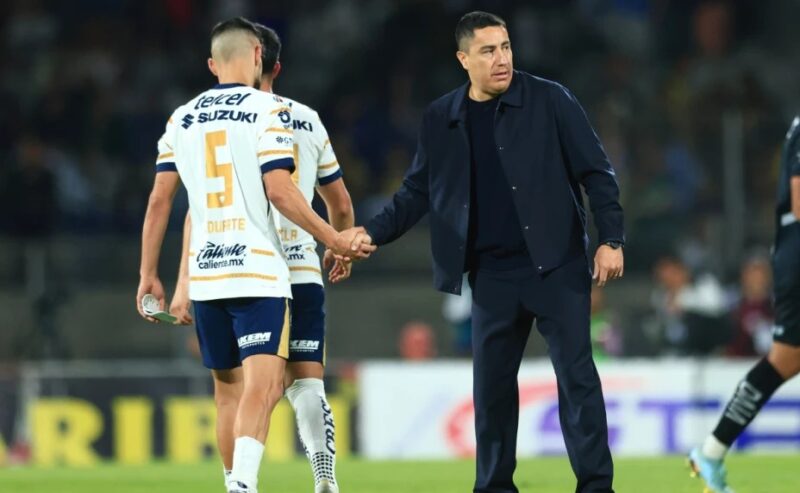 ¿Se va de Pumas? Efraín Juárez confirma interés del Celtic de Escocia