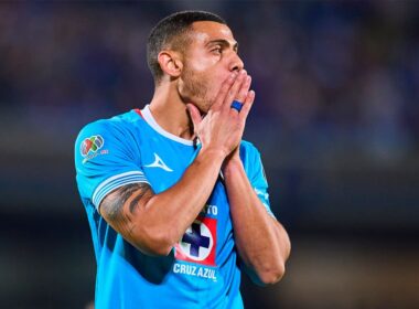Giorgos Giakoumakis no regresará al Cruz Azul y genera interés en España