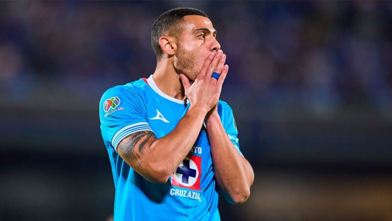 Giorgos Giakoumakis no regresará al Cruz Azul y genera interés en España