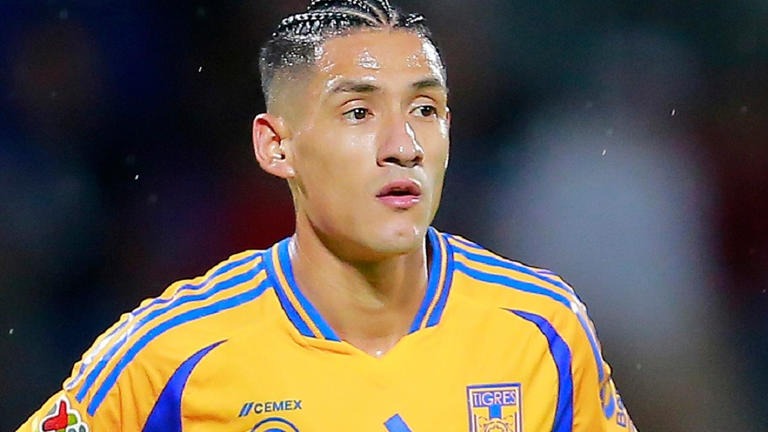 Pumas contempla posibilidad de adquirir a Uriel Antuna y Sebastián Córdova