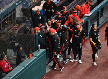 Naranjeros de Hermosillo sorprende y gana a Diablos Rojos Femenil
