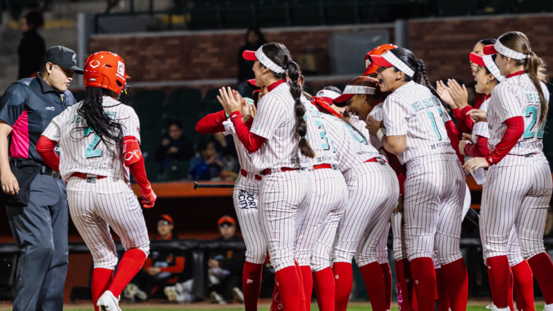 Diablos Rojos Femenil vapulea a Naranjeras de Hermosillo