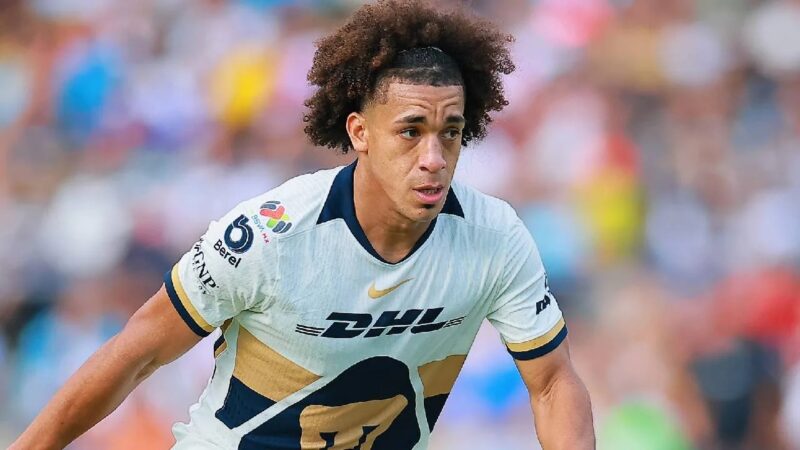 ¡Malas noticias! Adalberto Carrasquilla será baja para Pumas