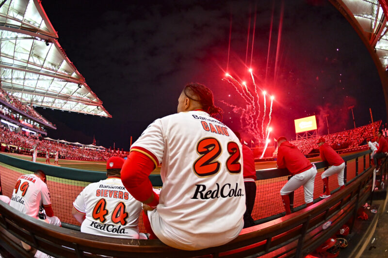 Diablos Rojos del México consiguen la victoria en el Opening Night 2026
