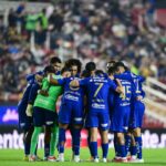 ¿Cómo va a suplir Pumas las bajas de Alan Medina y Guillermo Martínez?