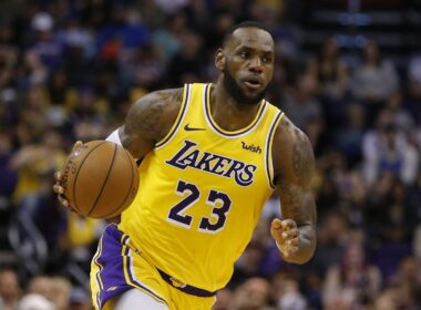 LeBron James llega a los 76ers, ¿Son los favoritos para ser campeones en la NBA?