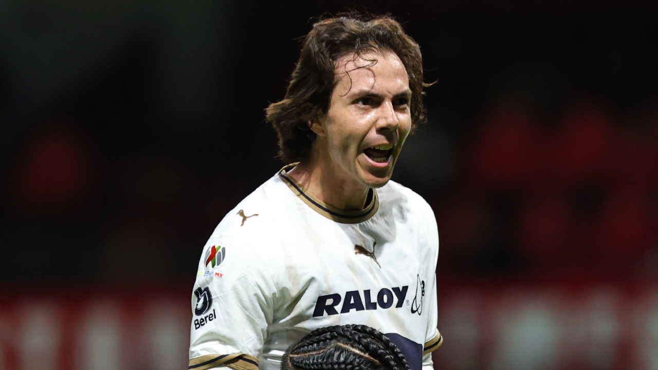 Pumas anuncia terribles noticias de Sebastián Córdova, ¿Cuánto tiempo podría estar fuera?
