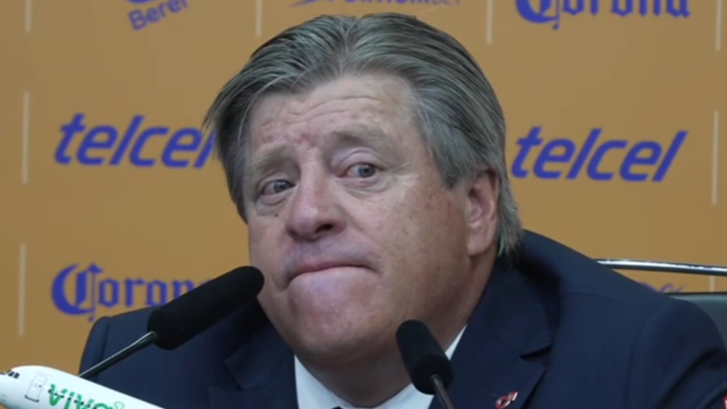 Miguel Herrera con polémico elogio a Nahuel Guzmán: “Es el mejor portero en la historia del fútbol mexicano”