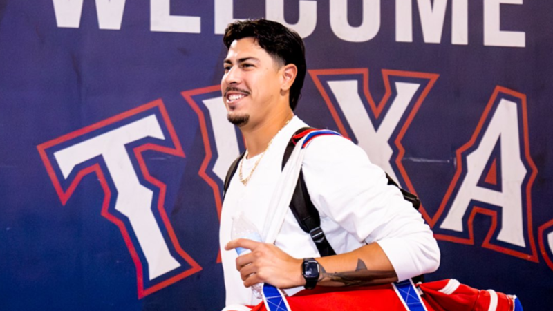 ¡Otro mexicano a MLB! José Rodríguez hace su debut en Grandes Ligas con Blue Jays