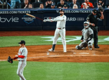 Yankees destroza a Boston y avanzan a Serie Divisional de MLB 2026