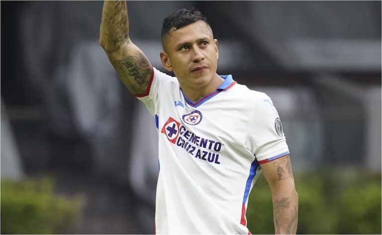 Polémica en Cruz Azul por regreso del “Cata” Domínguez como auxiliar de la Sub 21