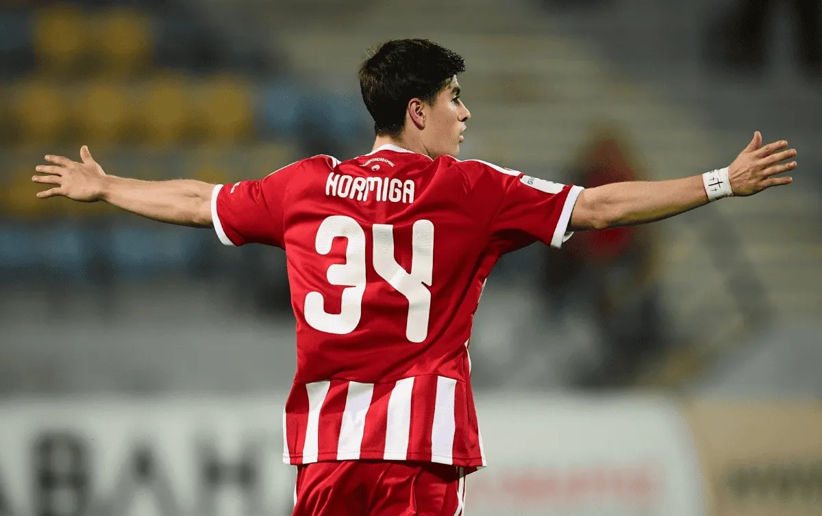 Armando González con emotivo mensaje tras su primer gol en competiciones europeas: “Se lo dedico a mi mamá”
