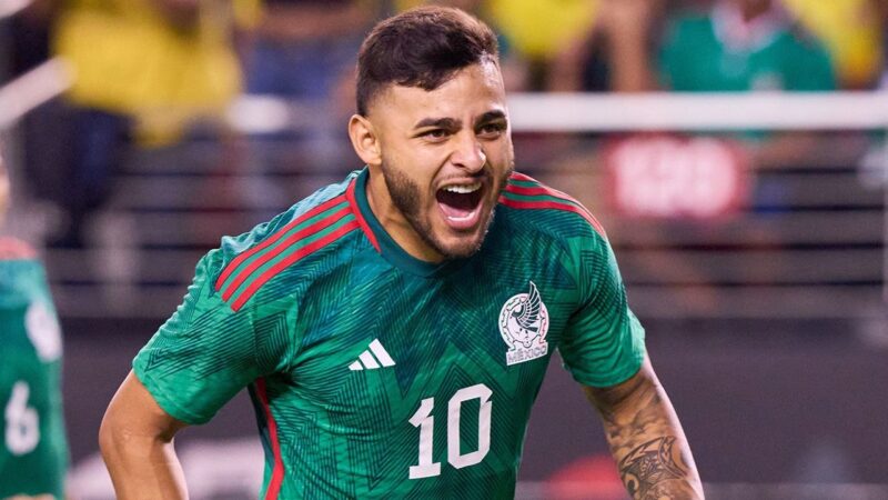 Alexis Vega analiza posible retiro con la Selección Mexicana