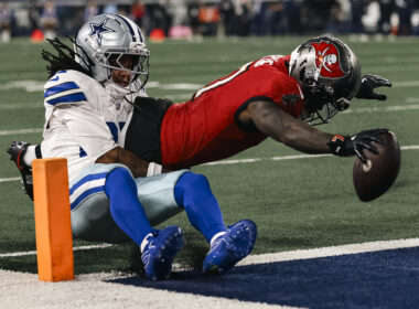Tampa Bay Buccaneers consigue su primera victoria y sorprende a Dallas Cowboys