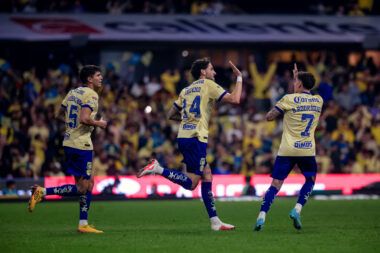 Cumpleaños sin final feliz: América y Rayados empatan en el Estadio Banorte