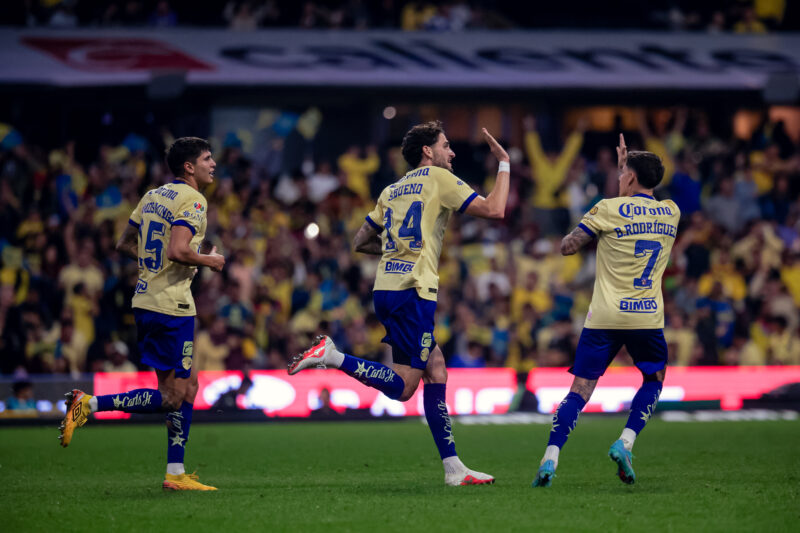 Cumpleaños sin final feliz: América y Rayados empatan en el Estadio Banorte