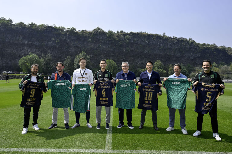 Rafael Márquez visitó las instalaciones de Cantera de Pumas