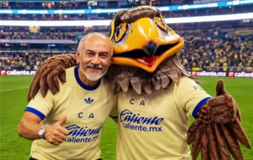 Raúl “Potro” Gutiérrez saldría de Cruz Azul tras asistir a festejos del América