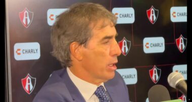 Guillermo Almada tiene “los pies sobre la tierra” tras buena temporada con América