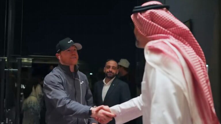 ¿Qué está pasando en Riad, Arabia Saudita, sede donde peleará el Canelo Álvarez?
